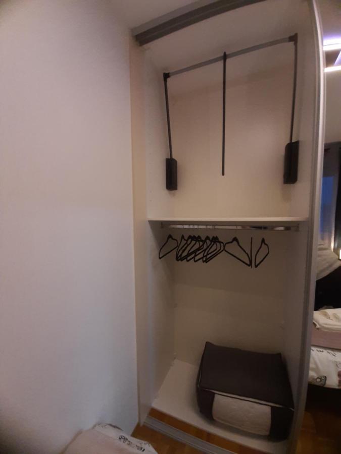 Apartment Relax With Infrared Sunshower Varazdin Bagian luar foto